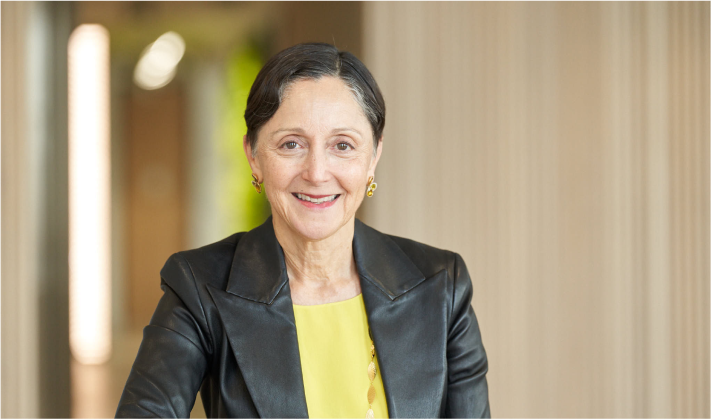 Thérèse Esperdy, Chair